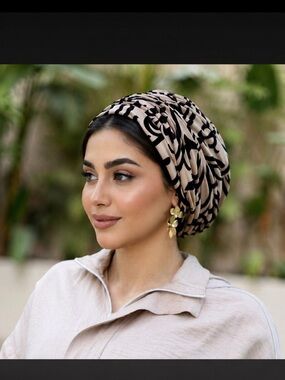 Stylish Beige & Black Patterned Headwrap - Women Accessories